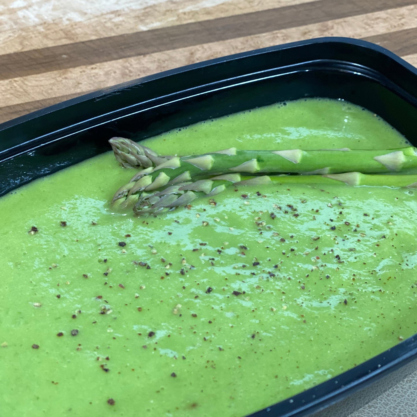 Creamy Asparagus & Cauliflower Soup