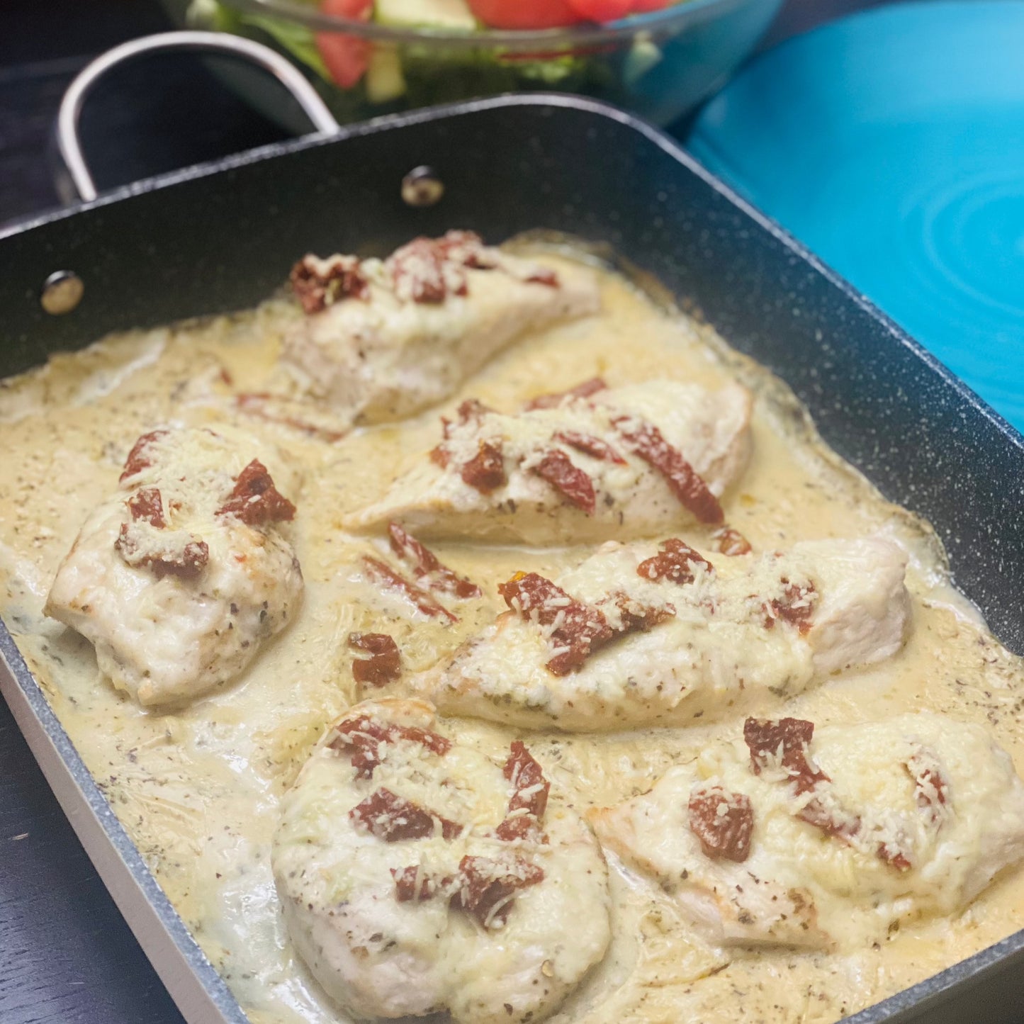 Creamy Parmesan & Sundried Tomato Chicken