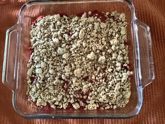 Strawberry Rhubarb Oatmeal Crumble